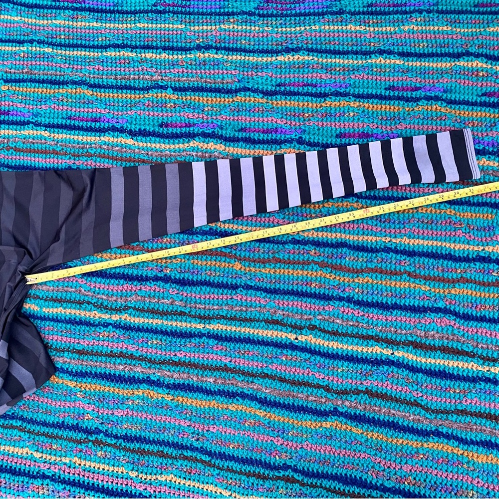 K-Deer Full Length Leggings in Jody Stripe High Waisted Rise Black Gray Ombré M - Picture 7 of 12